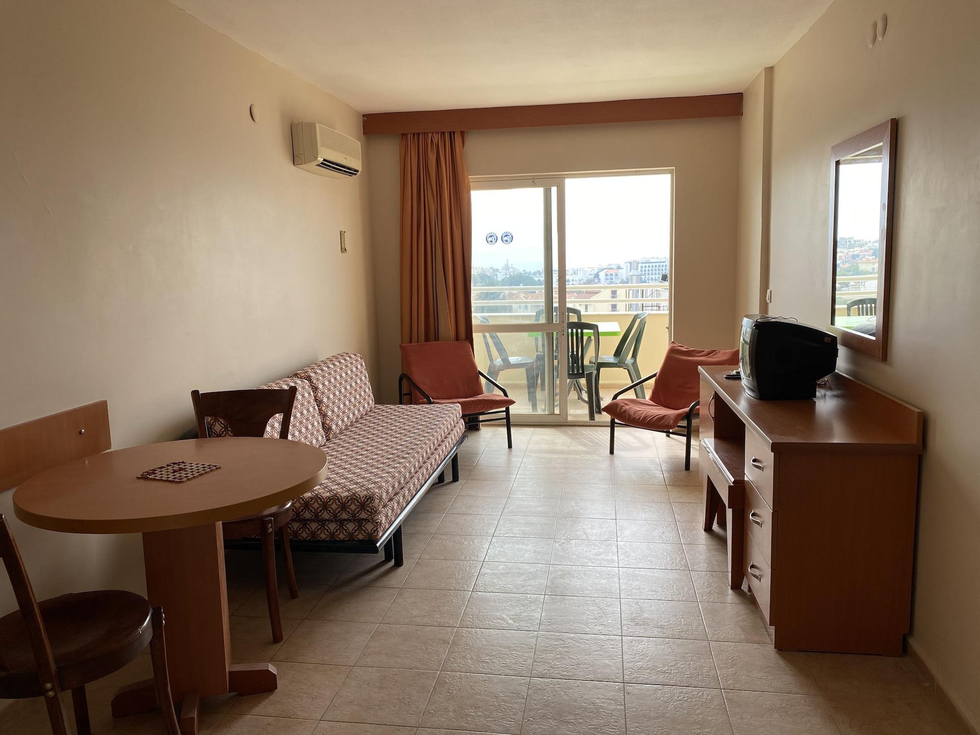 Tuntas Family Suites Kusadası Eksteriør billede