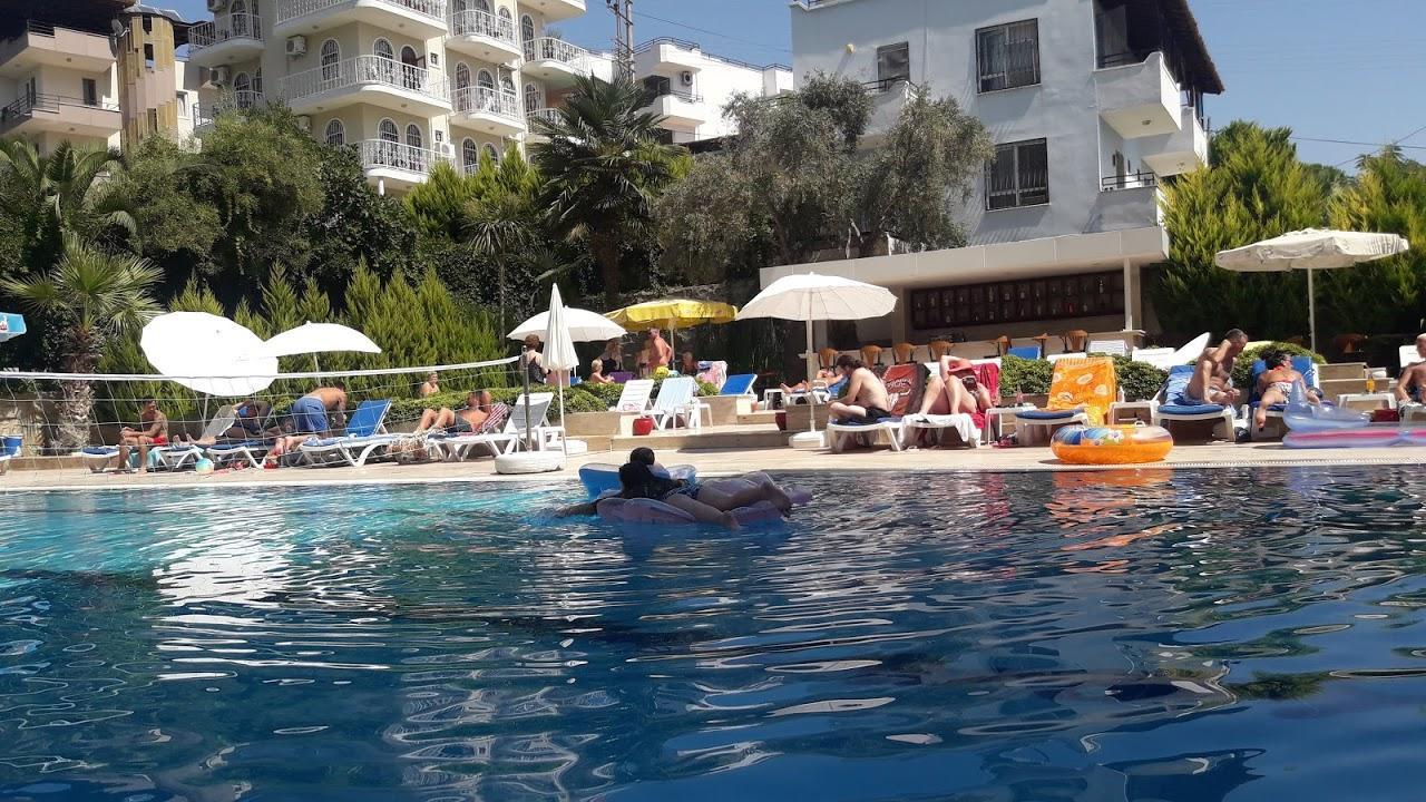 Tuntas Family Suites Kusadası Eksteriør billede