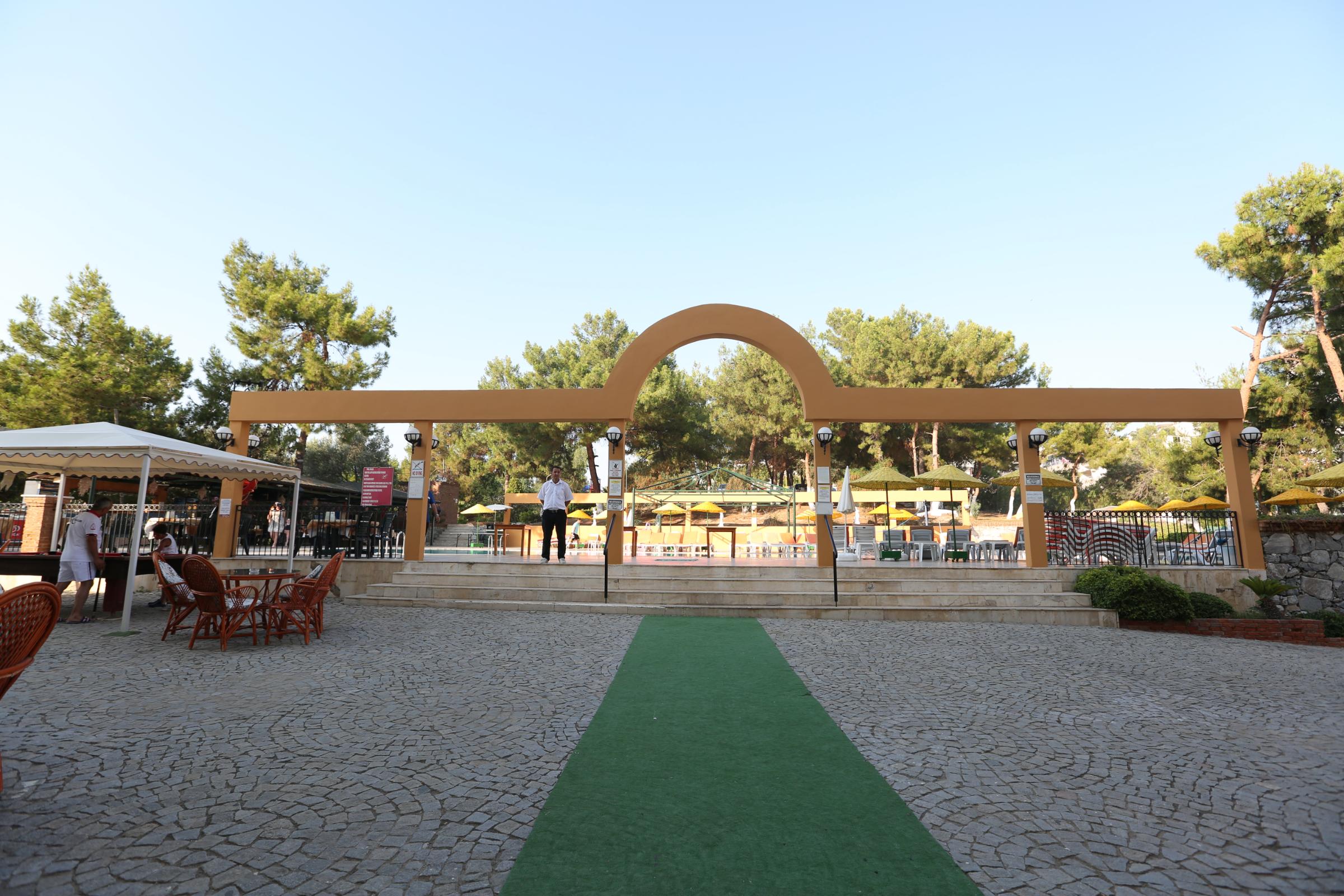 Tuntas Family Suites Kusadası Eksteriør billede