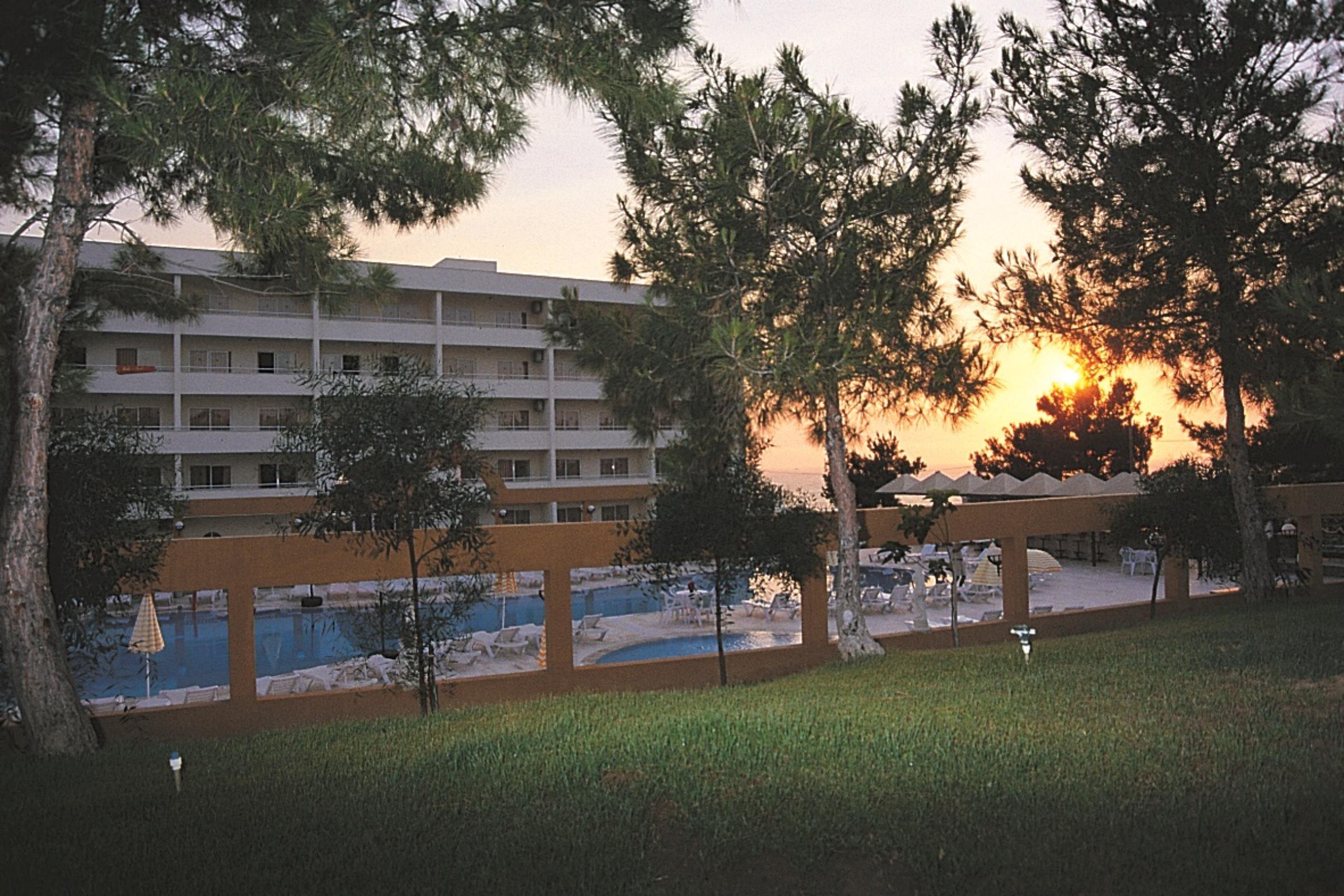 Tuntas Family Suites Kusadası Eksteriør billede