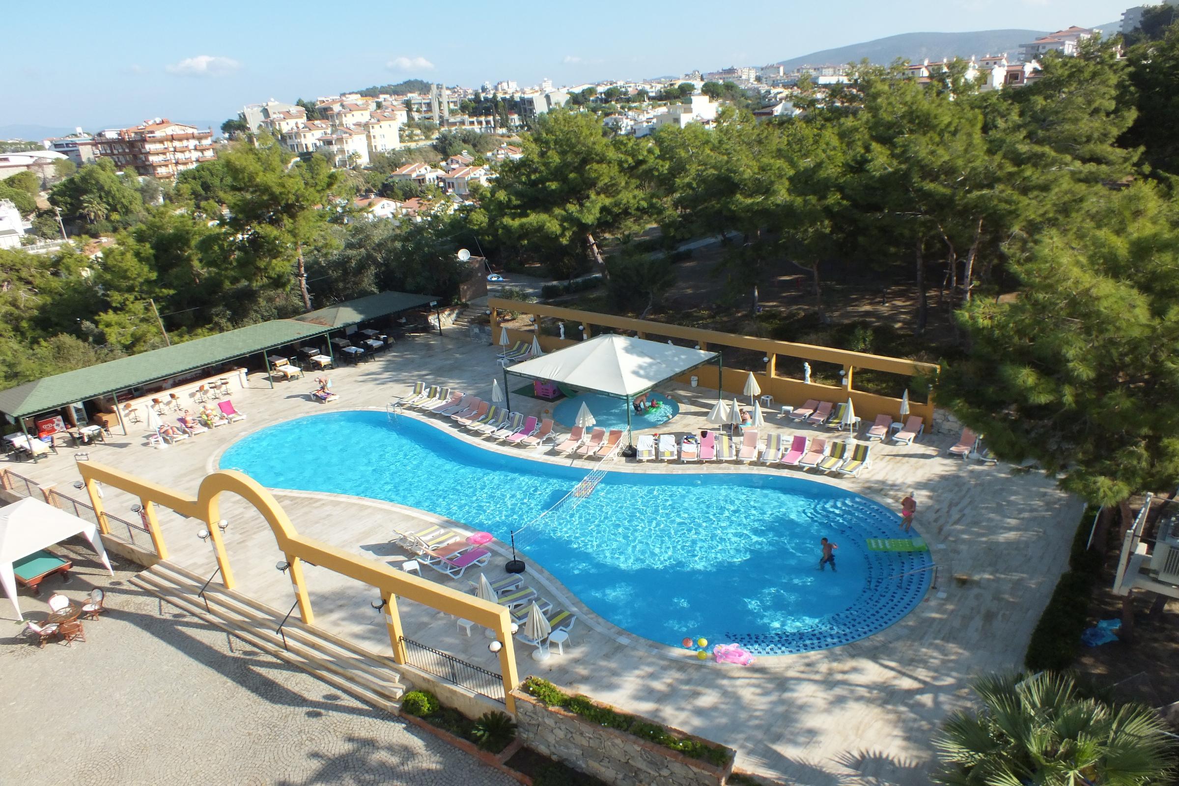 Tuntas Family Suites Kusadası Eksteriør billede