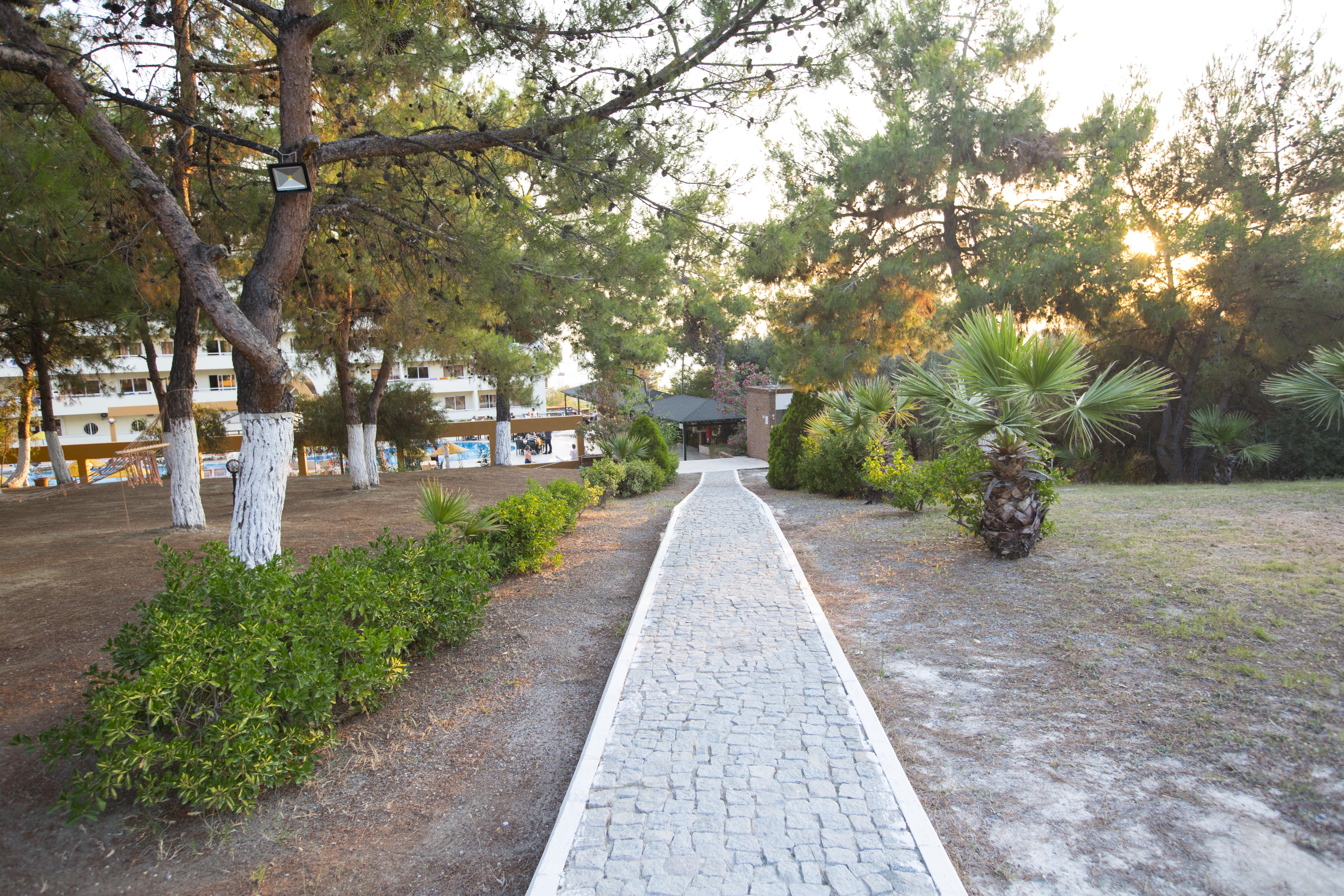 Tuntas Family Suites Kusadası Eksteriør billede