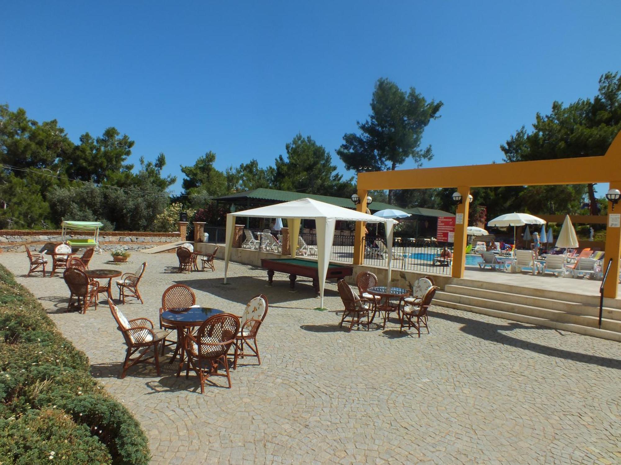 Tuntas Family Suites Kusadası Eksteriør billede