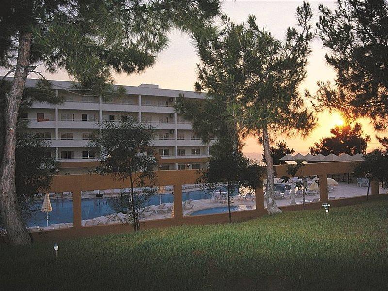 Tuntas Family Suites Kusadası Eksteriør billede