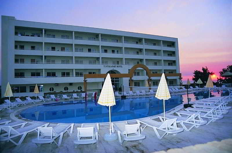 Tuntas Family Suites Kusadası Eksteriør billede