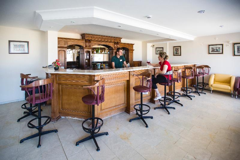Tuntas Family Suites Kusadası Eksteriør billede